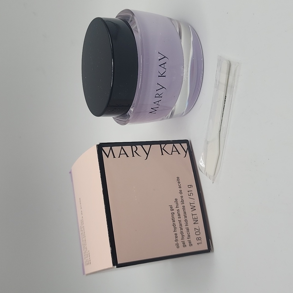 Mary Kay Oil-Free Hydrating Gel 1.8 OZ/51g